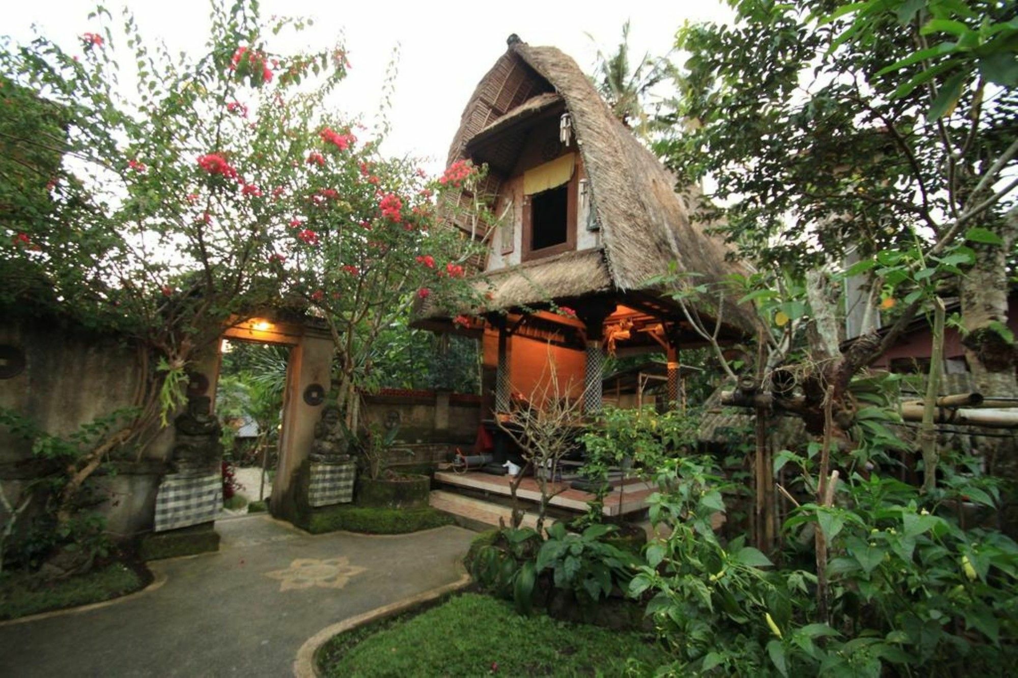 Hotel Omah D'Taman By Eps Ubud Esterno foto